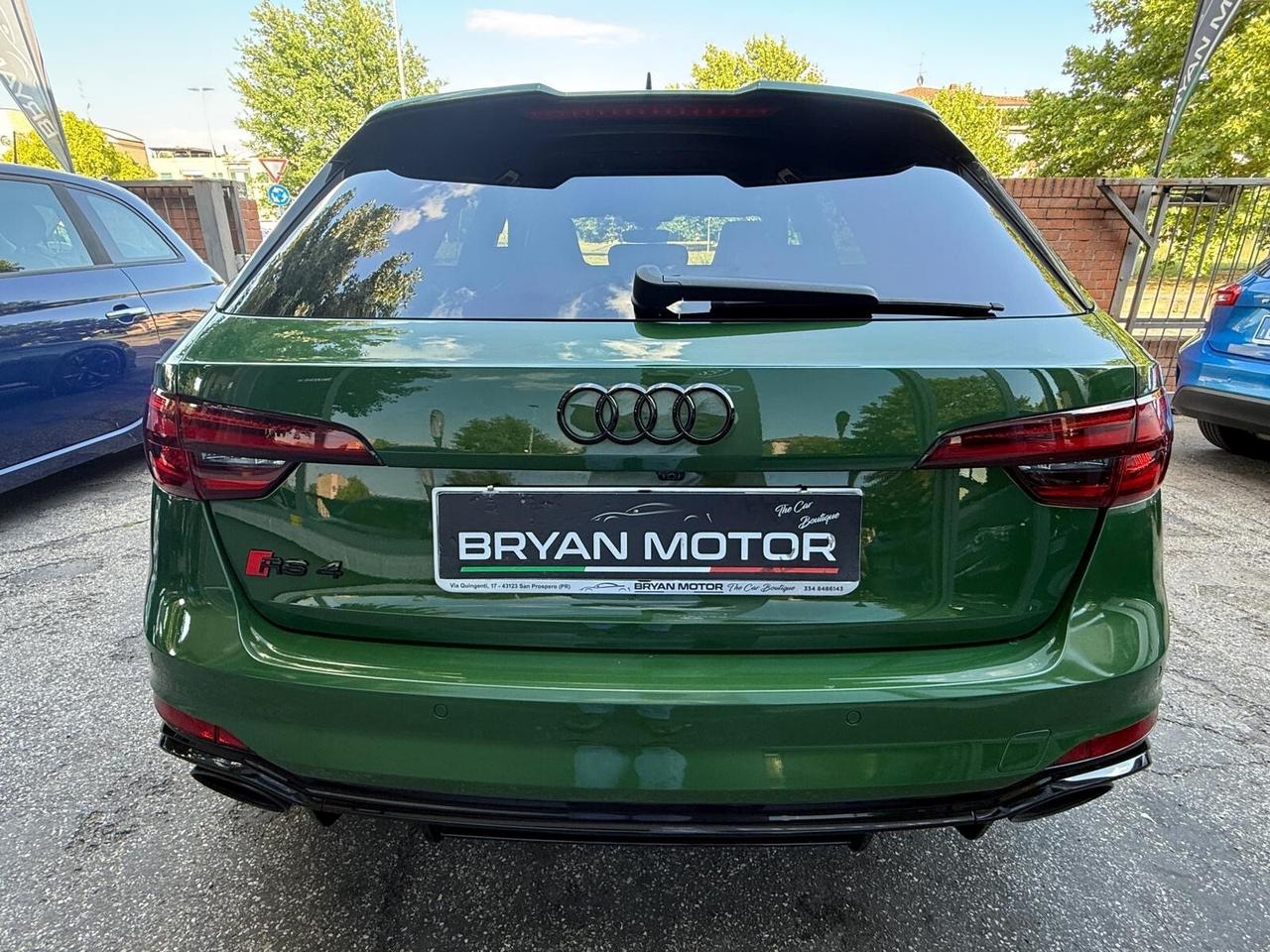 Audi A4 RS 4 Avant 2.9 TFSI quattro tiptronic