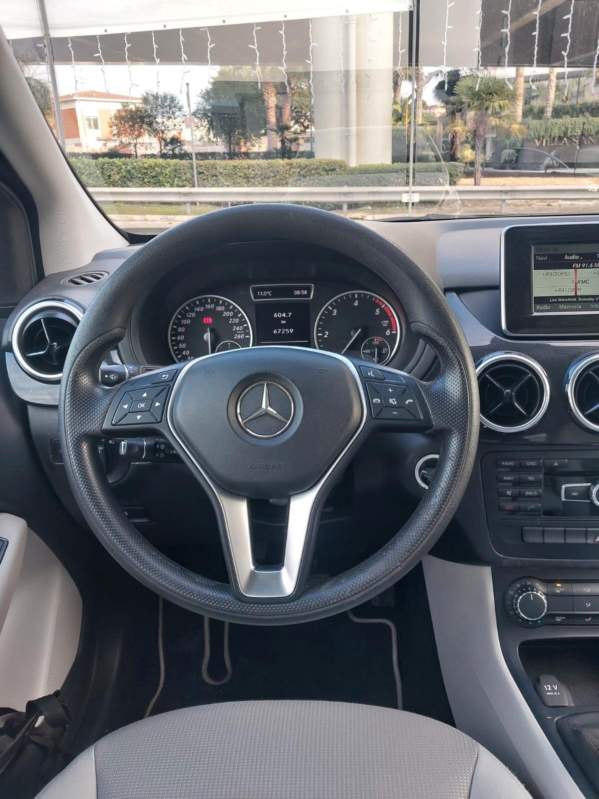 Mercedes-benz B 160 CDI Premium CON SOLO 67000 KM