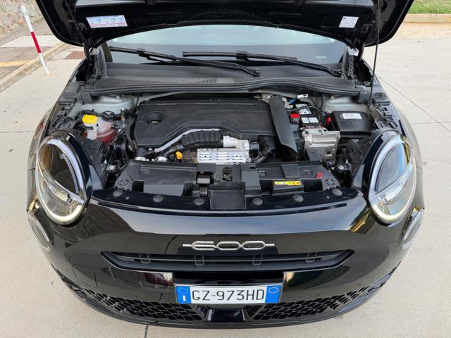 FIAT 600 HYBRID 110CV DCT MHEV LA PRIMA II+PELLE+18+RCAMERA