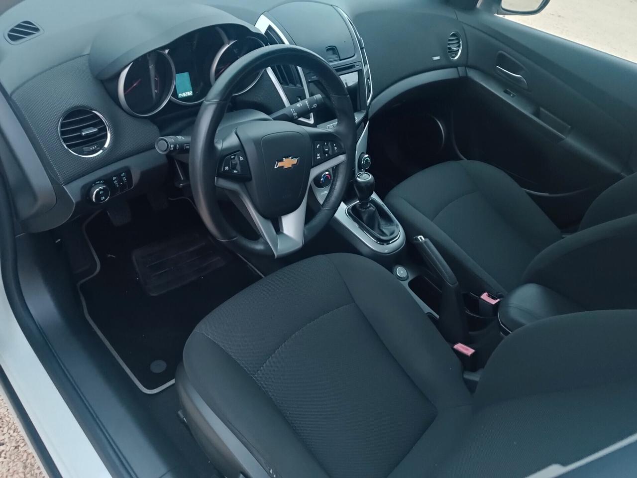 Chevrolet Cruze 1.8 5 porte LT GPL