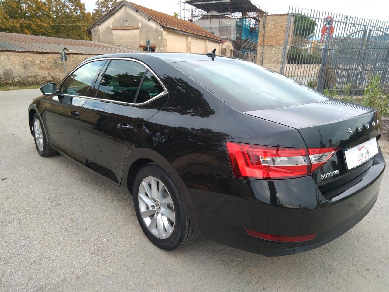 Skoda Superb 1.4 TSI Plug-In Hybrid DSG Executive