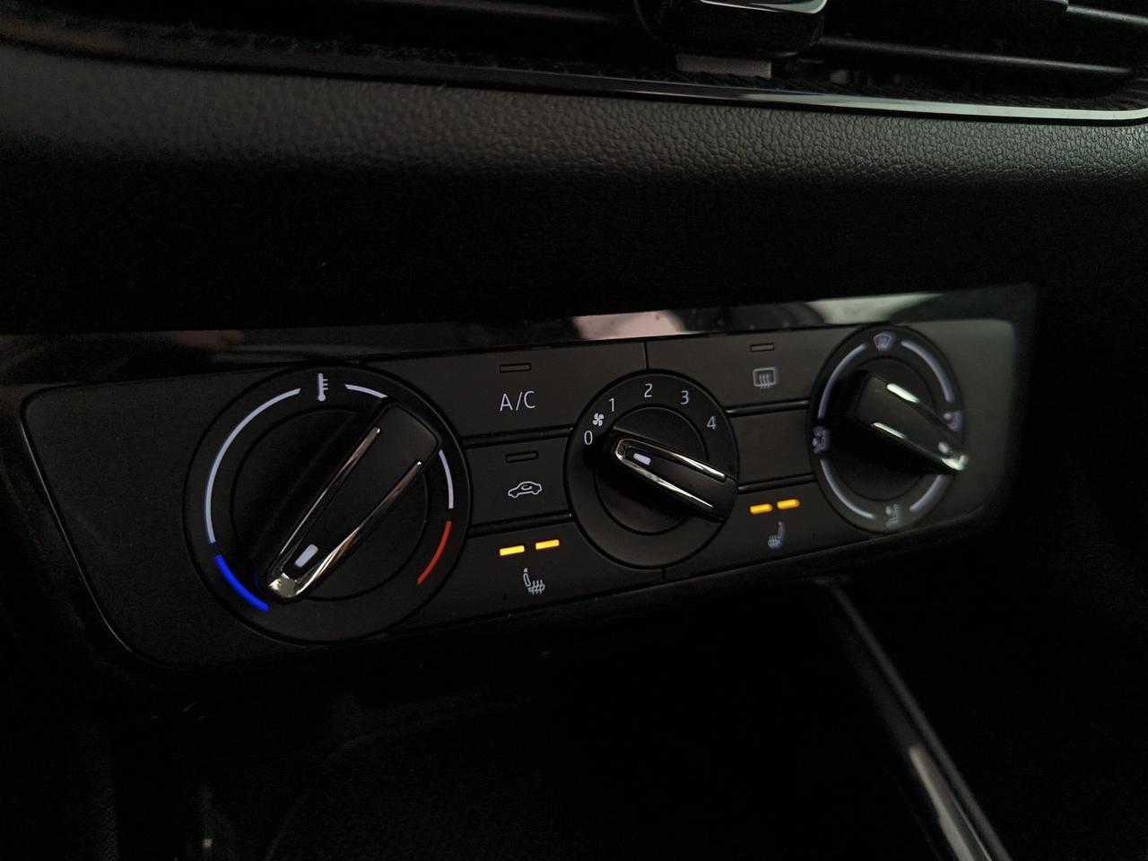 Skoda Fabia 1.0 tsi evo young edition 95cv