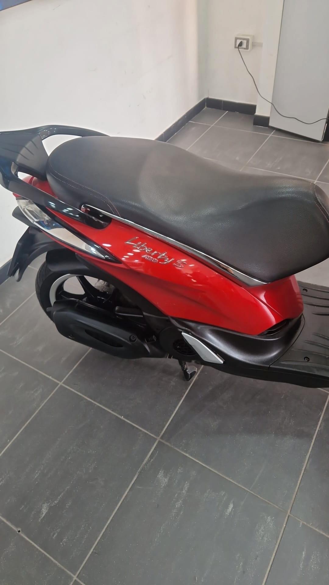 Piaggio Liberty S 125