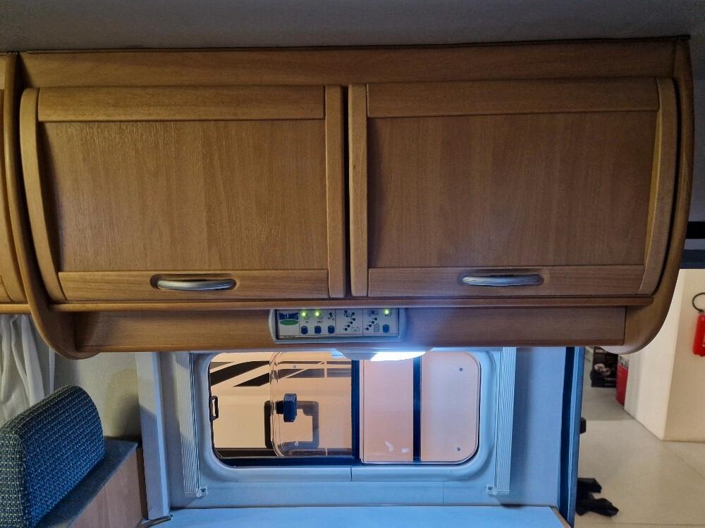 CAMPER MCLOUIS LAGAN 420