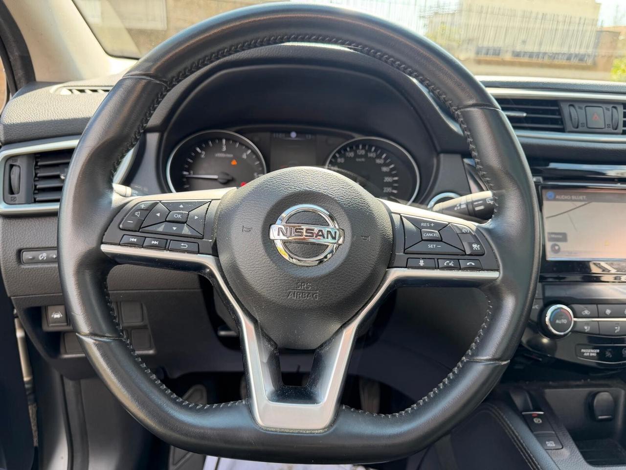 Nissan Qashqai 1.5 dCi Tekna FULL OPTIONAL