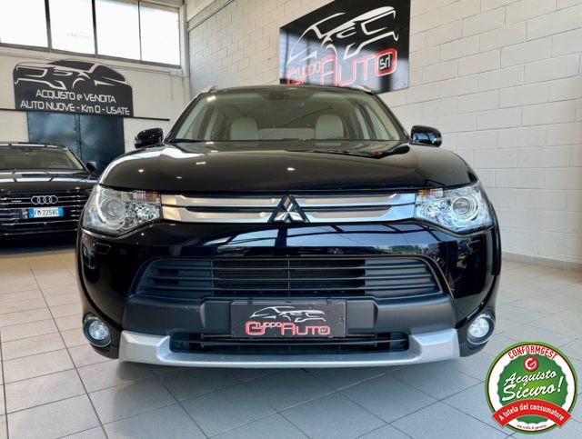 MITSUBISHI Outlander 2.2 DI-D 4WD Instyle *7 POSTI*TETTO*ACC*