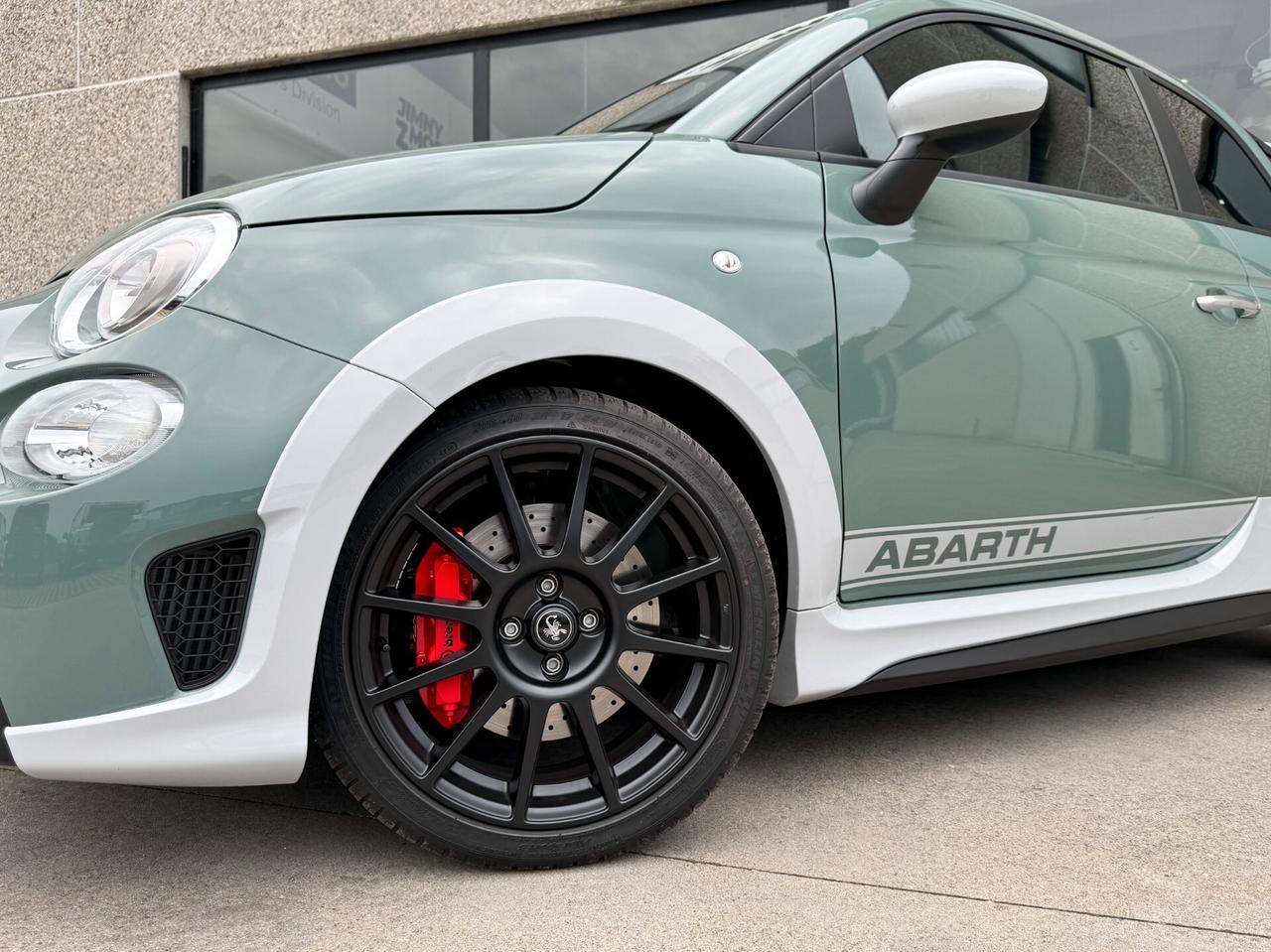 Abarth 695 1.4 Turbo T-Jet 180 CV 70° Anniversario