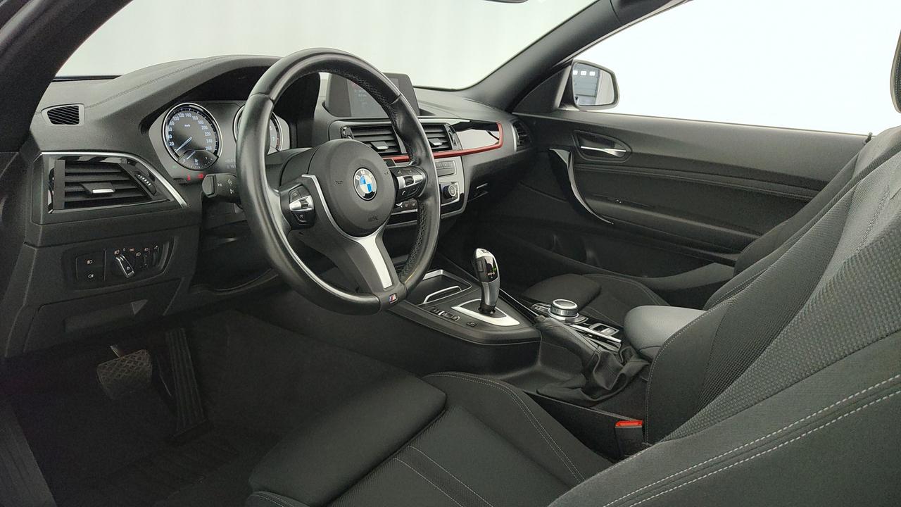 BMW 218i Cabrio Advantage auto my19