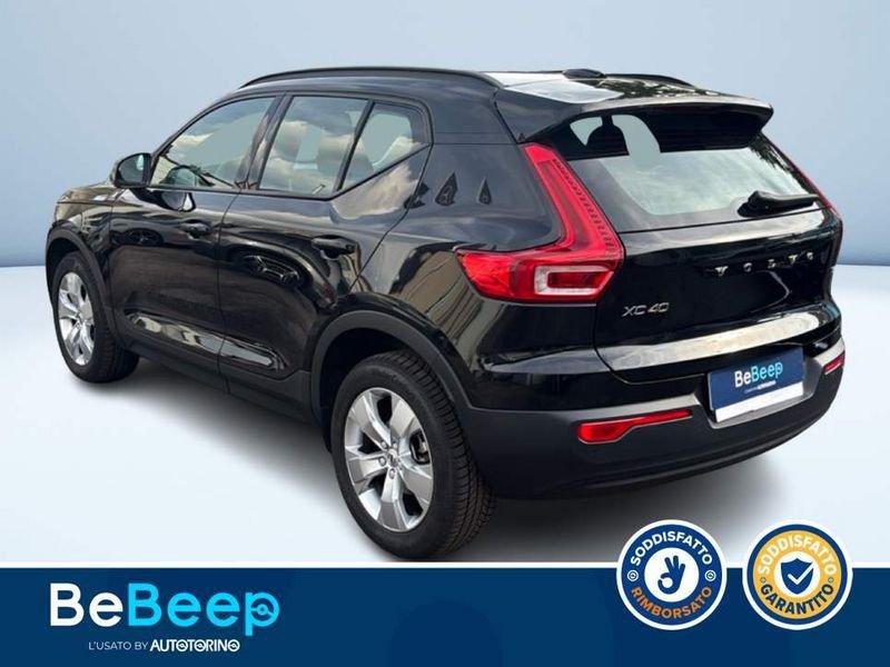 Volvo XC40 1.5 T3 MOMENTUM 163CV MY21