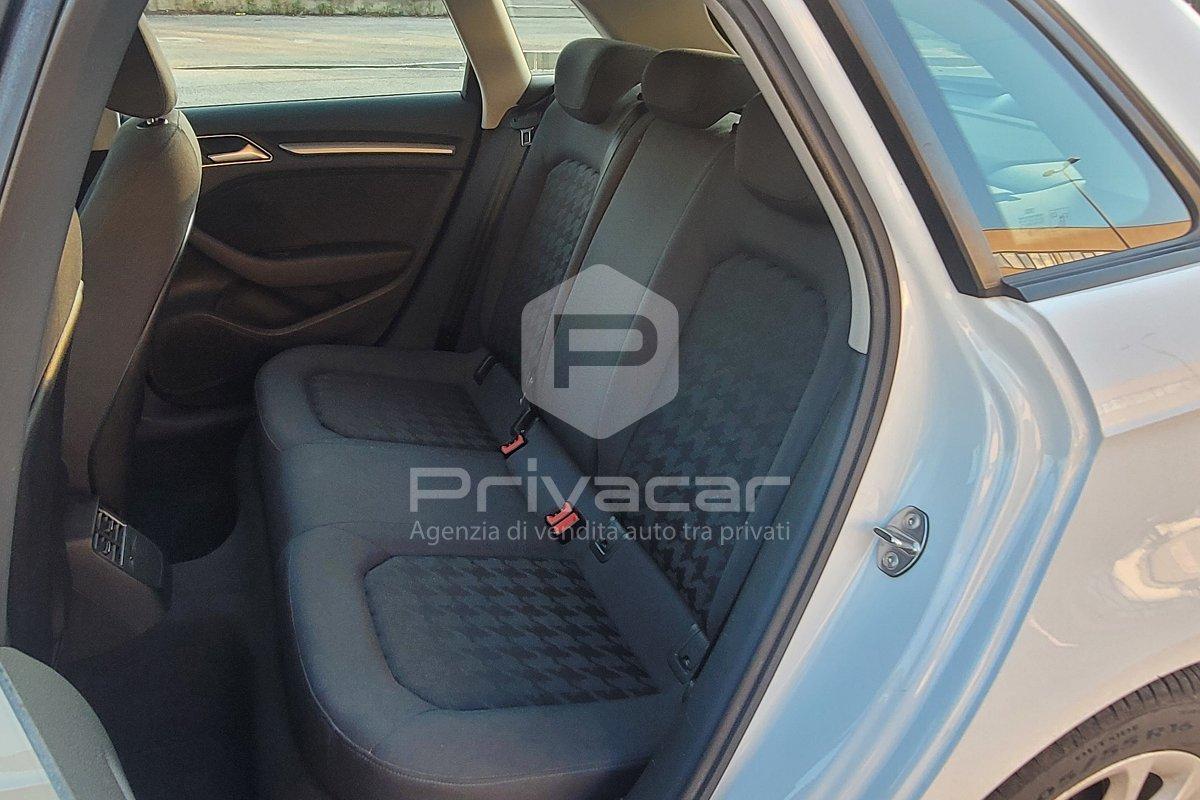 AUDI A3 SPB 1.6 TDI clean diesel Business