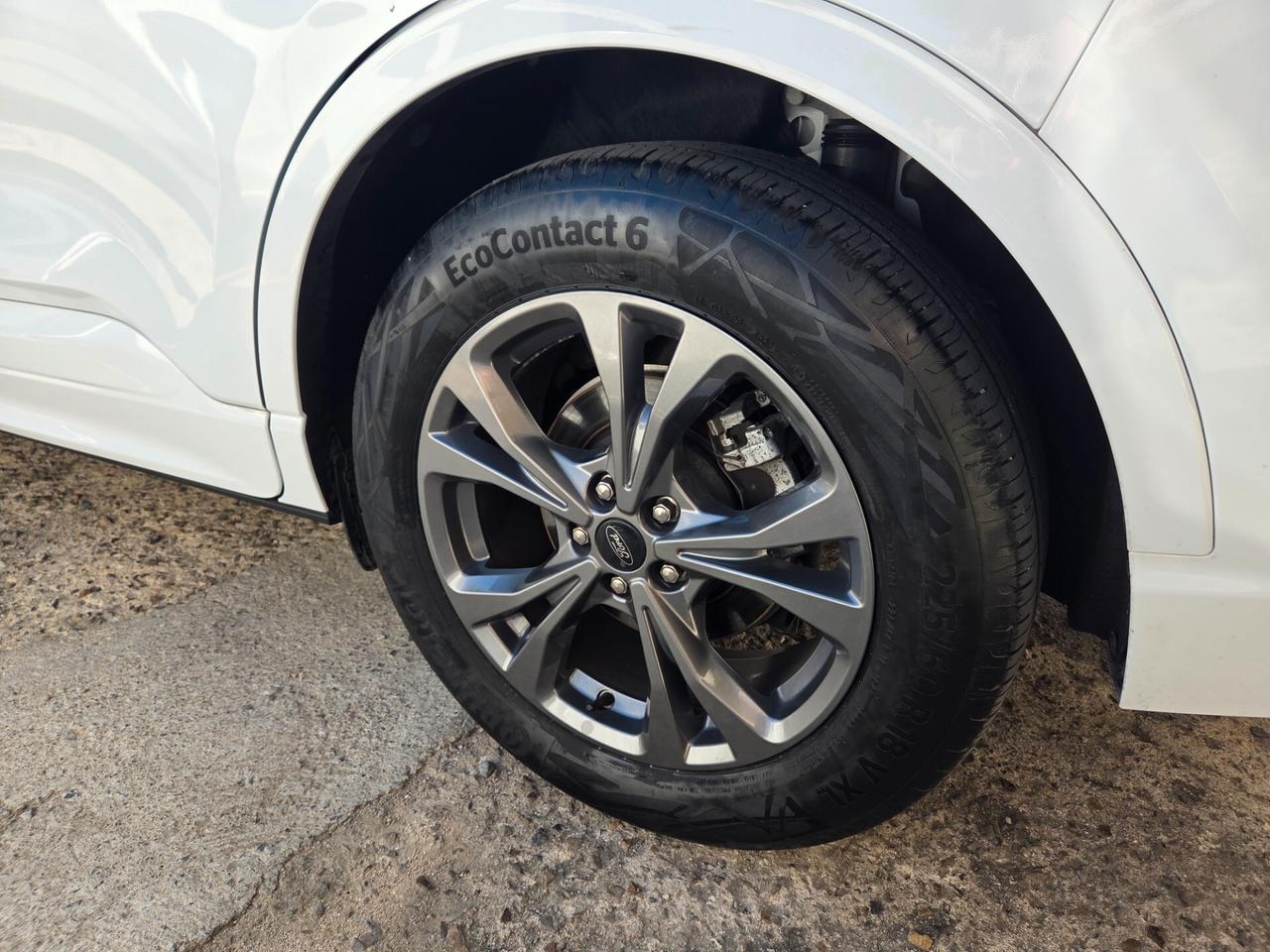Ford Kuga 2.5 Full Hybrid 190 CV CVT 2WD ST-Line