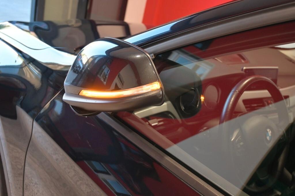 BMW X1 16D 115CV 6M. S-DRIVE BUSINESS ADVANTAGE ( CRUISE - PELLE - NAVI - PARK ASSISTANT - TELECAMERA POST. - CERCHI 17 )