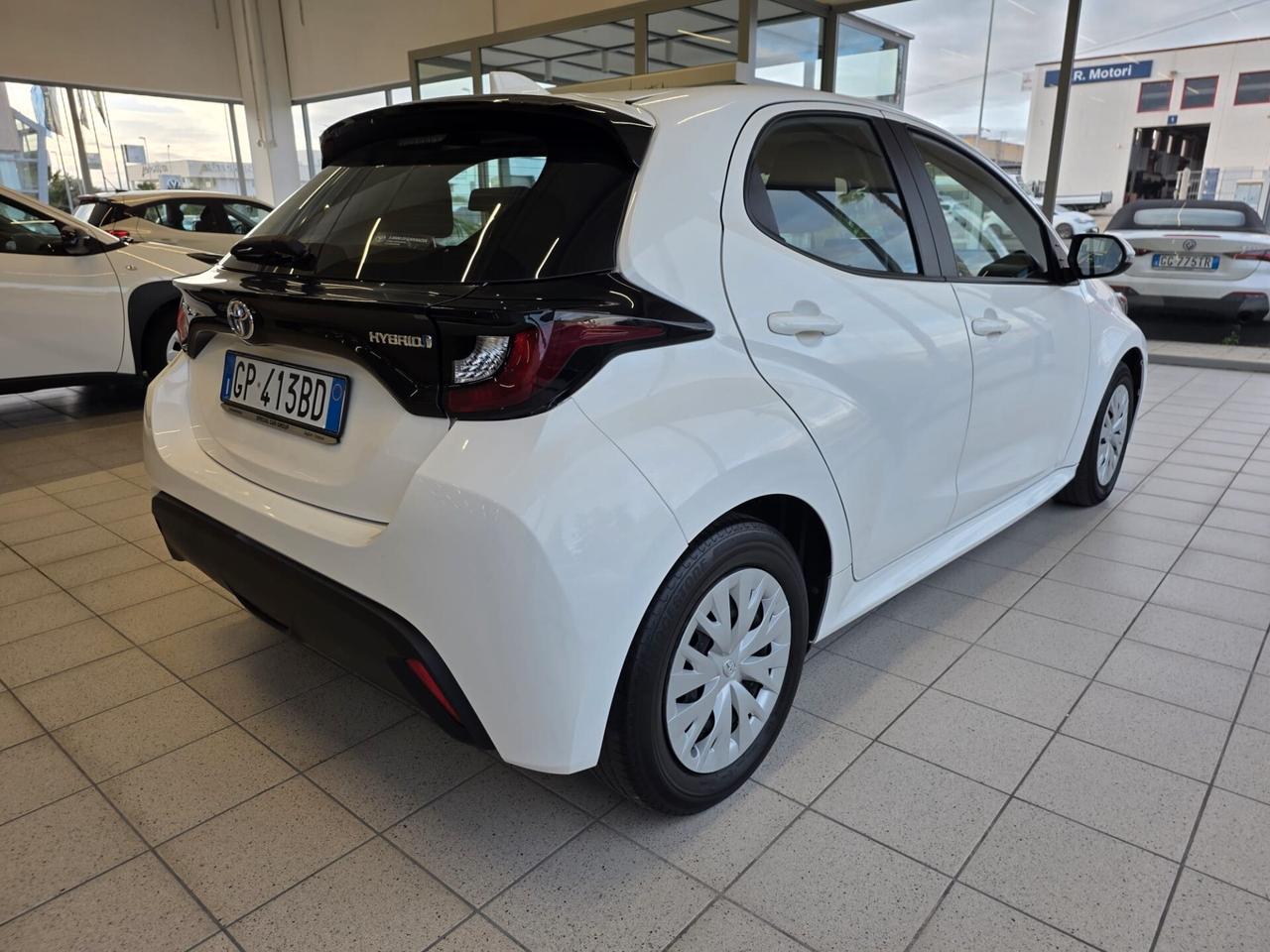 Toyota Yaris 1.5 Hybrid 5 porte Business