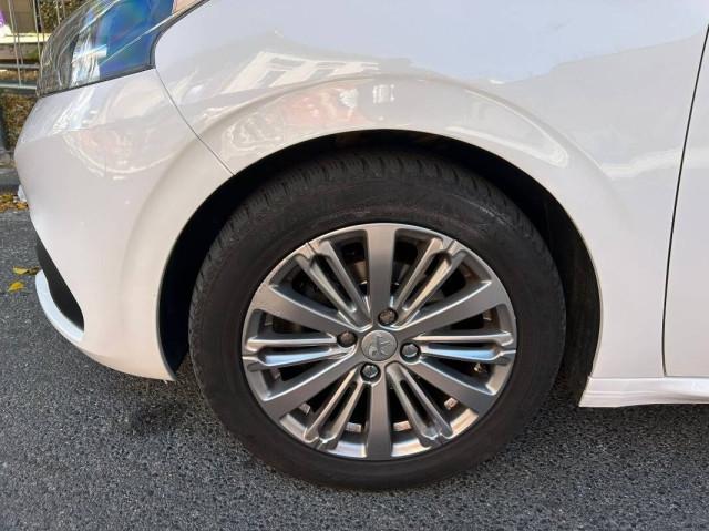 Peugeot 208 1.2 puretech Allure gpl 82cv 5p
