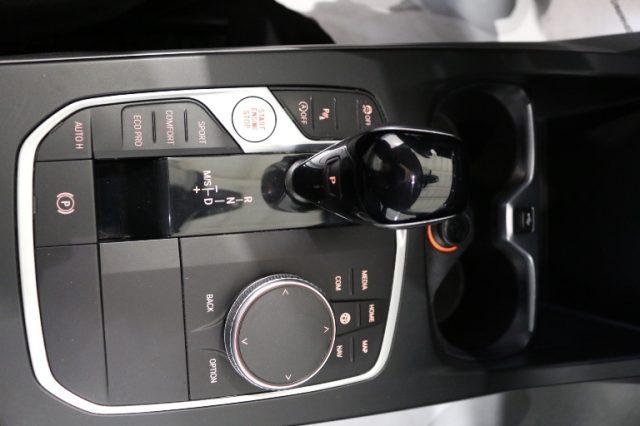 BMW 116 d 5p. Business Advantage