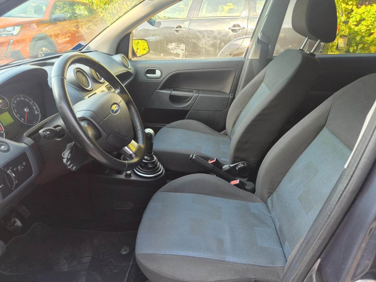 Ford Fiesta 1.4 TDCi 5p. Ghia