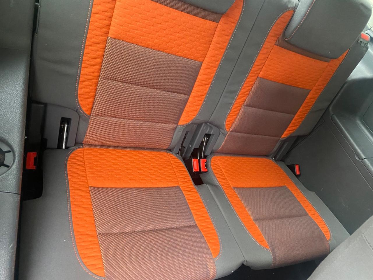 Volkswagen Touran 1.9 TDI 105CV DPF DSG Trendline