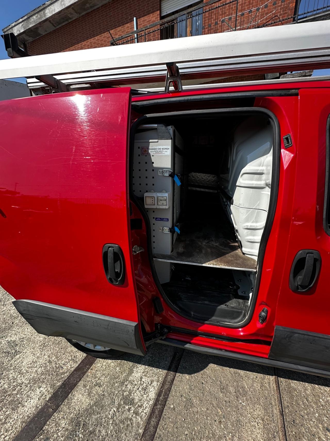 Fiat Fiorino 1.3 MJT 95CV Cargo Adventure