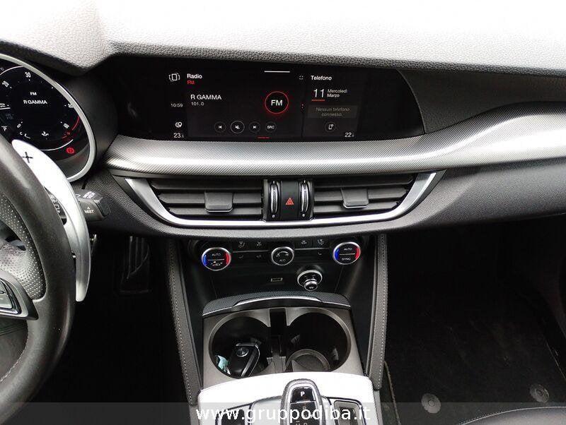 Alfa Romeo Stelvio 2023 2.2 t Veloce rwd 160cv auto