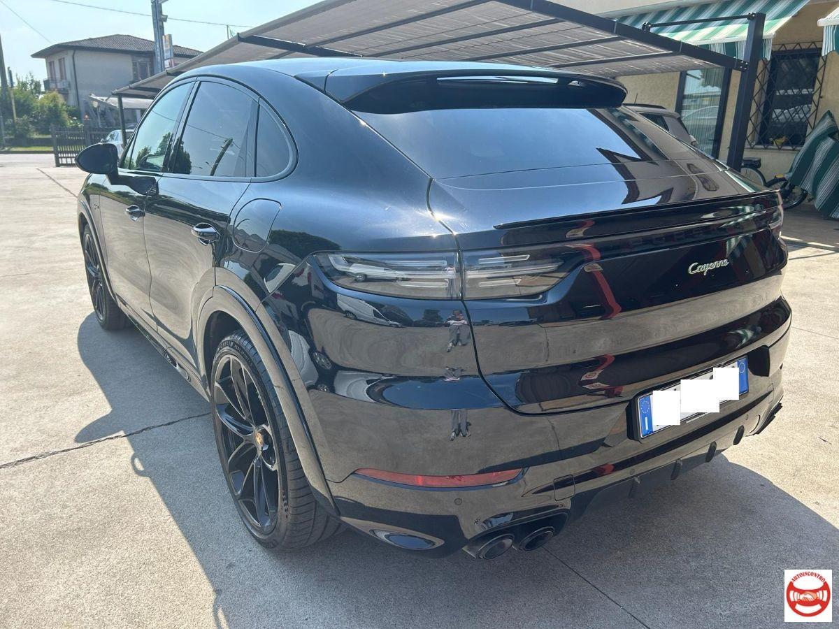 PORSCHE - Cayenne Coupe 3.0 e-hybrid tiptronic