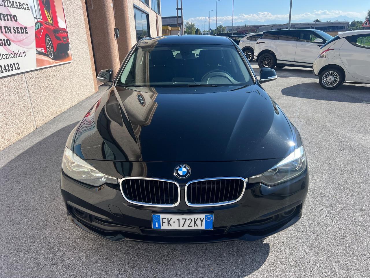 BMW 316d Touring Business Advantage aut. NAVIGATORE