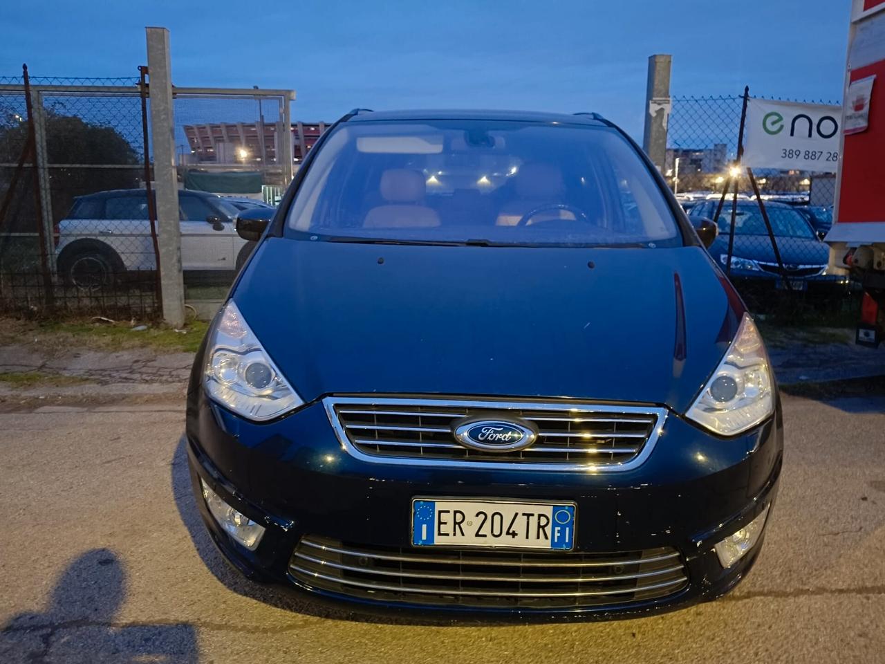 Ford Galaxy 2.2 TDCi - 7 POSTI
