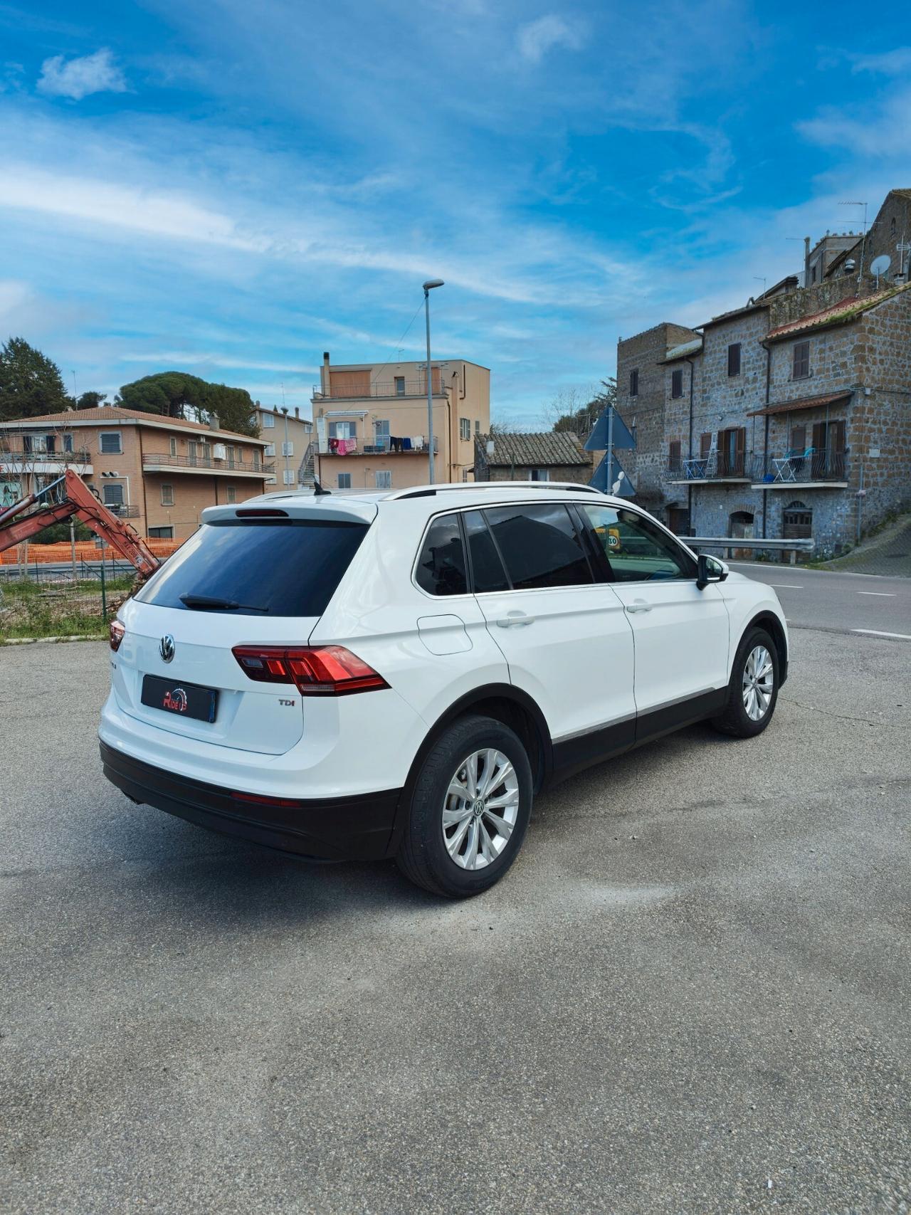 Volkswagen Tiguan 1.6 TDI SCR Business BlueMotion Technology