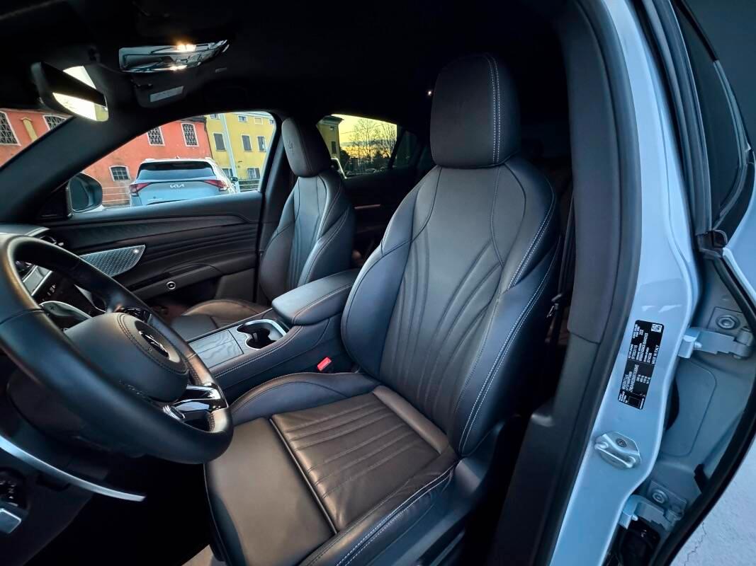 Maserati Grecale 2.0 mhev Modena 330cv auto