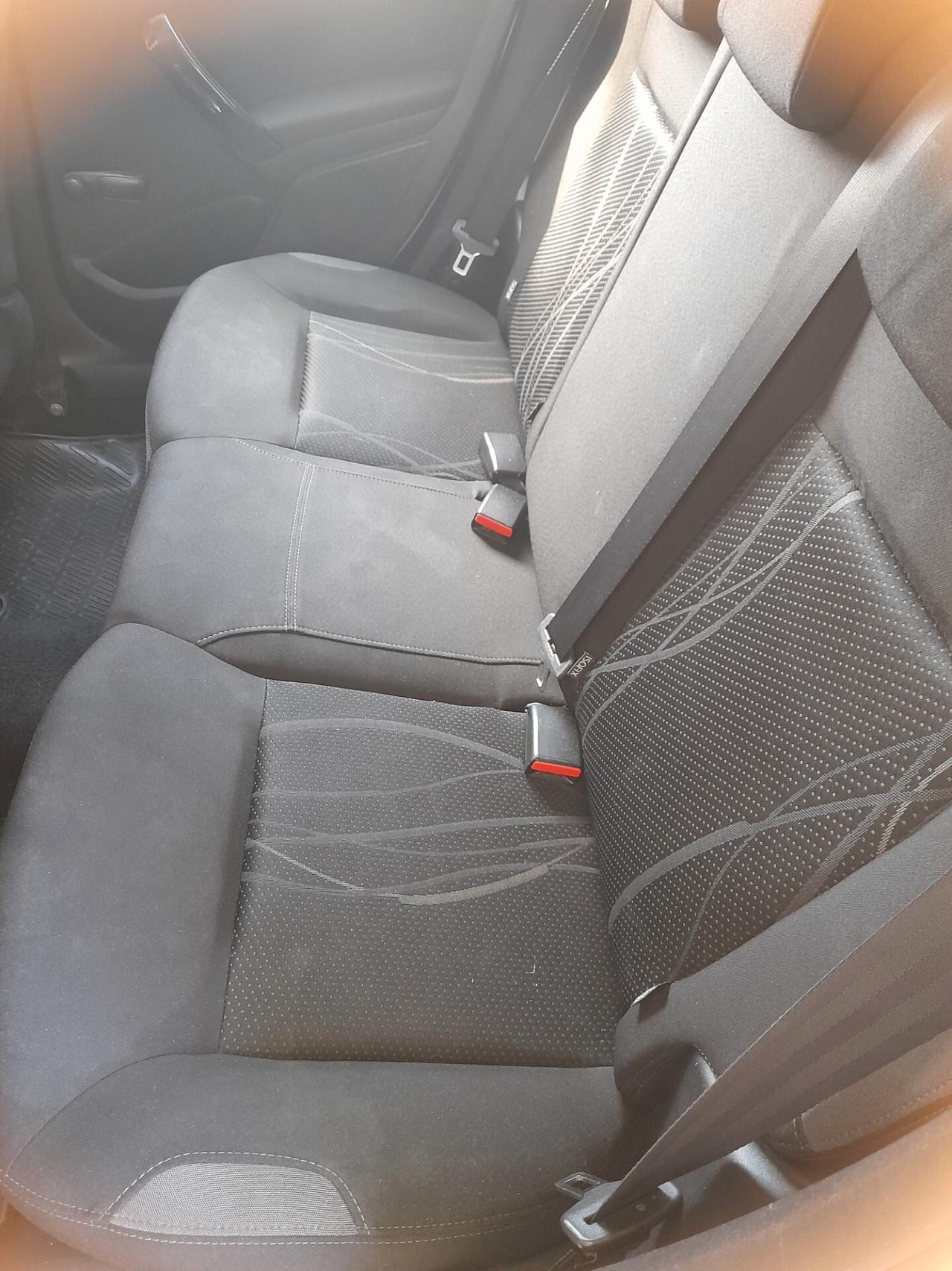 Peugeot 208 1.0 68 CV 5 porte