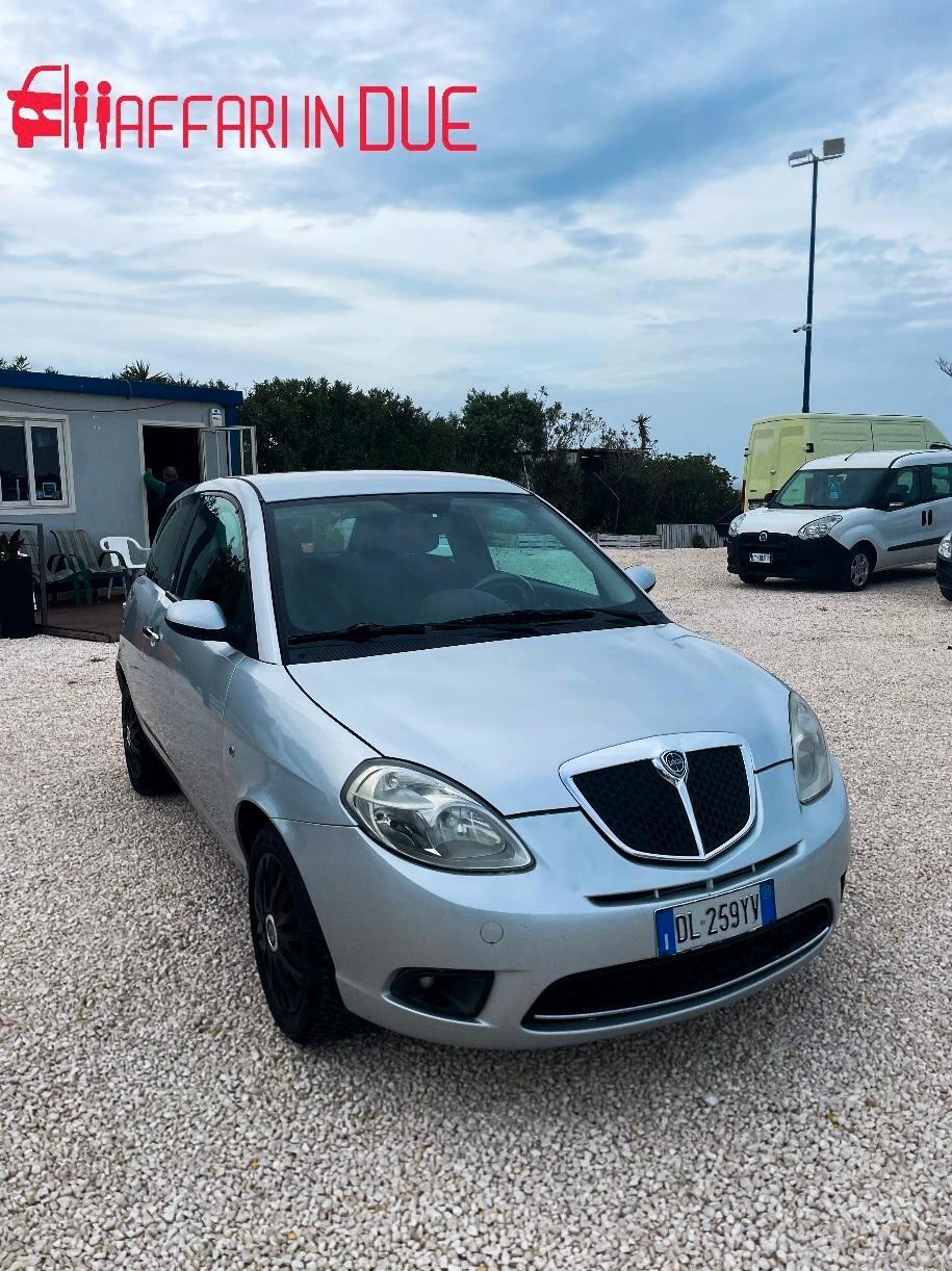Lancia Ypsilon 1.2 PASSION MODA MILANO
