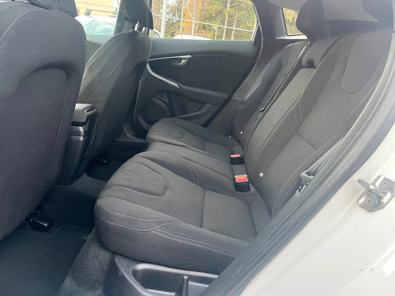 Volvo V40 Cross Country D2 1.6 Business