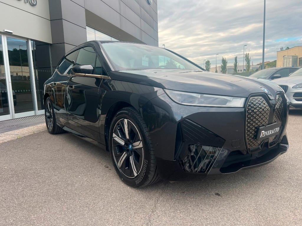 BMW iX (i20) iX xDrive 40 Pacchetto ...
