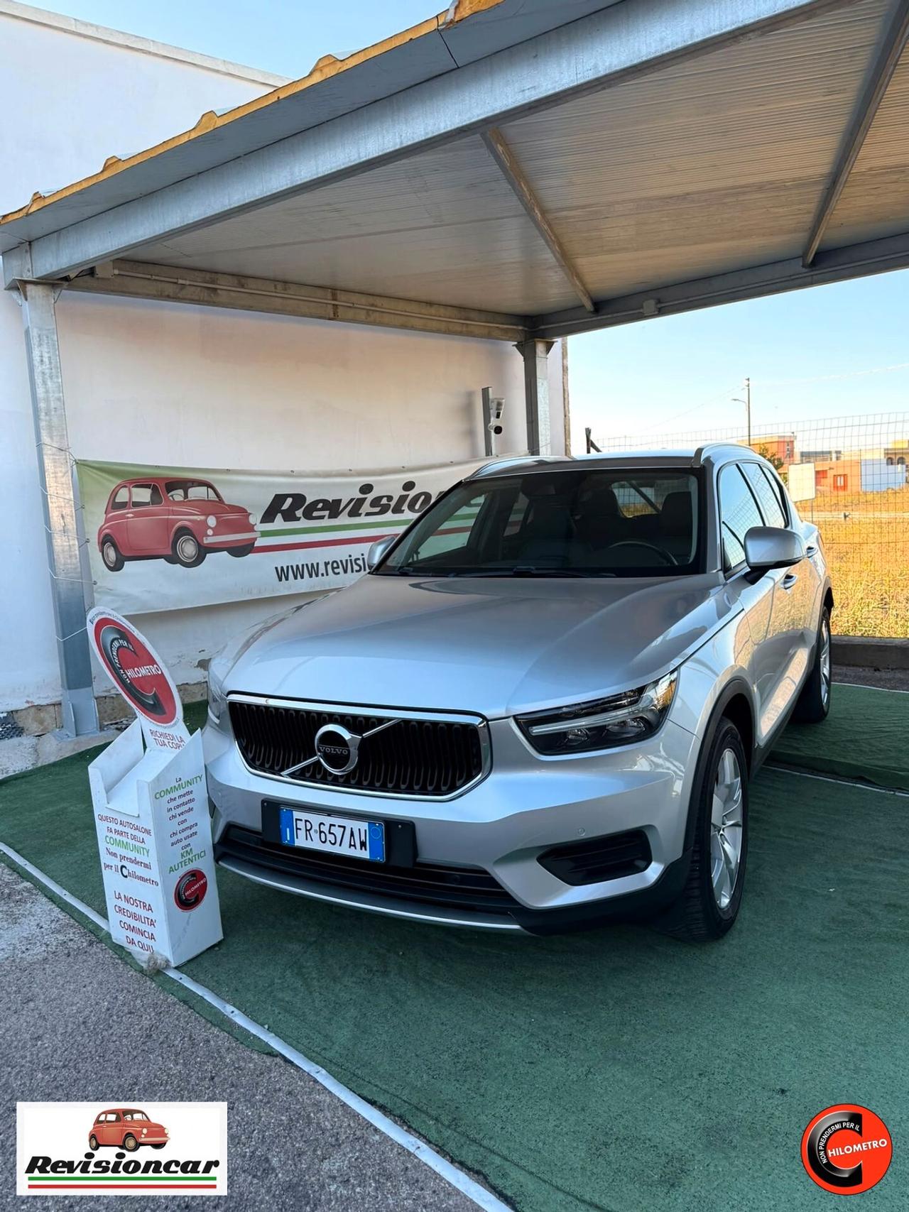 Volvo XC40 D4 AWD Geartronic Momentum