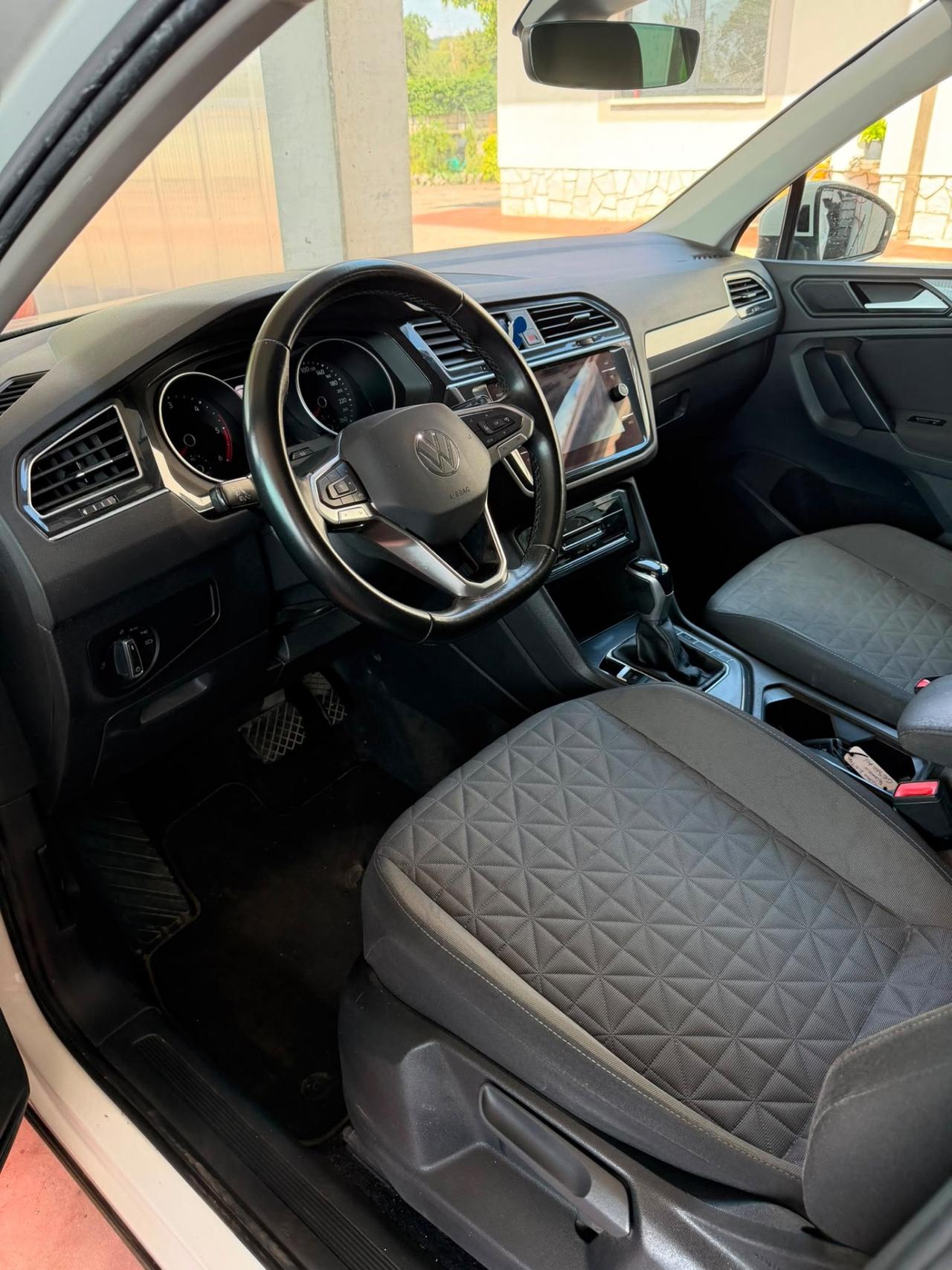 Volkswagen Tiguan 2.0 TDI 150 CV DSG Elegance