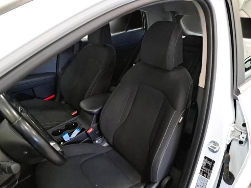 Kia Sportage 1.6CRDI MHEV136CV6MBUSINESSPREZZOSENZAVINCOLIUNIPRO'ITALIANAFATTURABILE️GARANZ