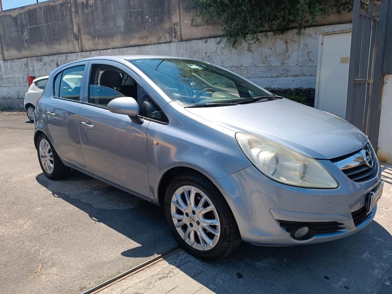 Opel Corsa 1.3 CDTI 75CV ecoFLEX 5 porte Cosmo
