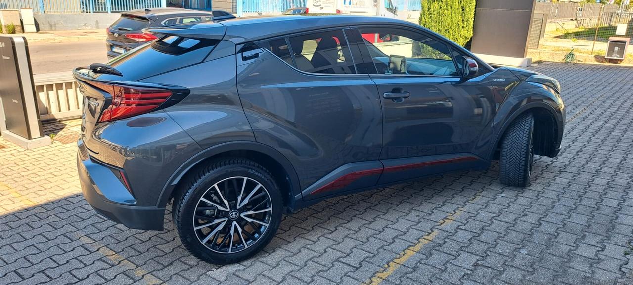 Toyota C-HR 1.8 Hybrid E-CVT Lounge
