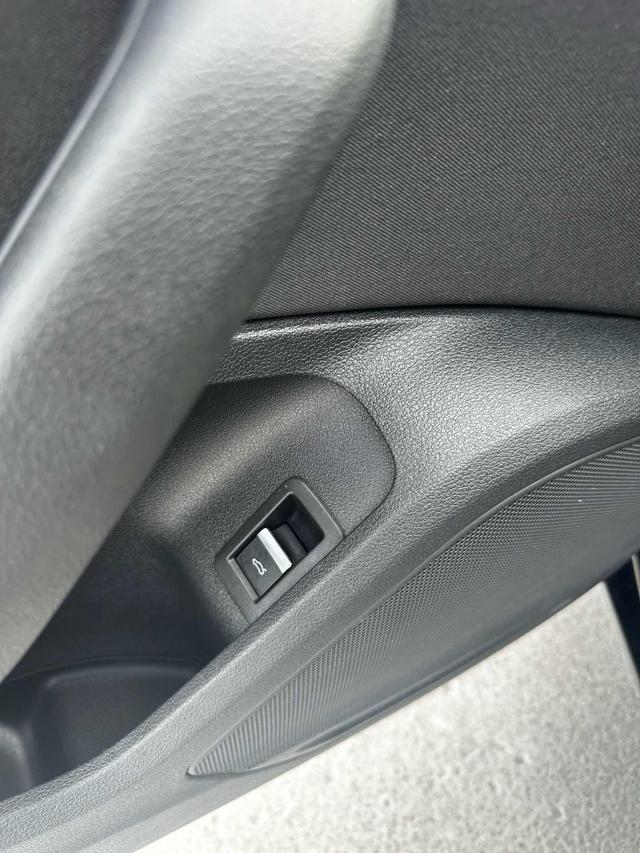 AUDI A4 Avant 35 TFSI S tronic Business Advanced