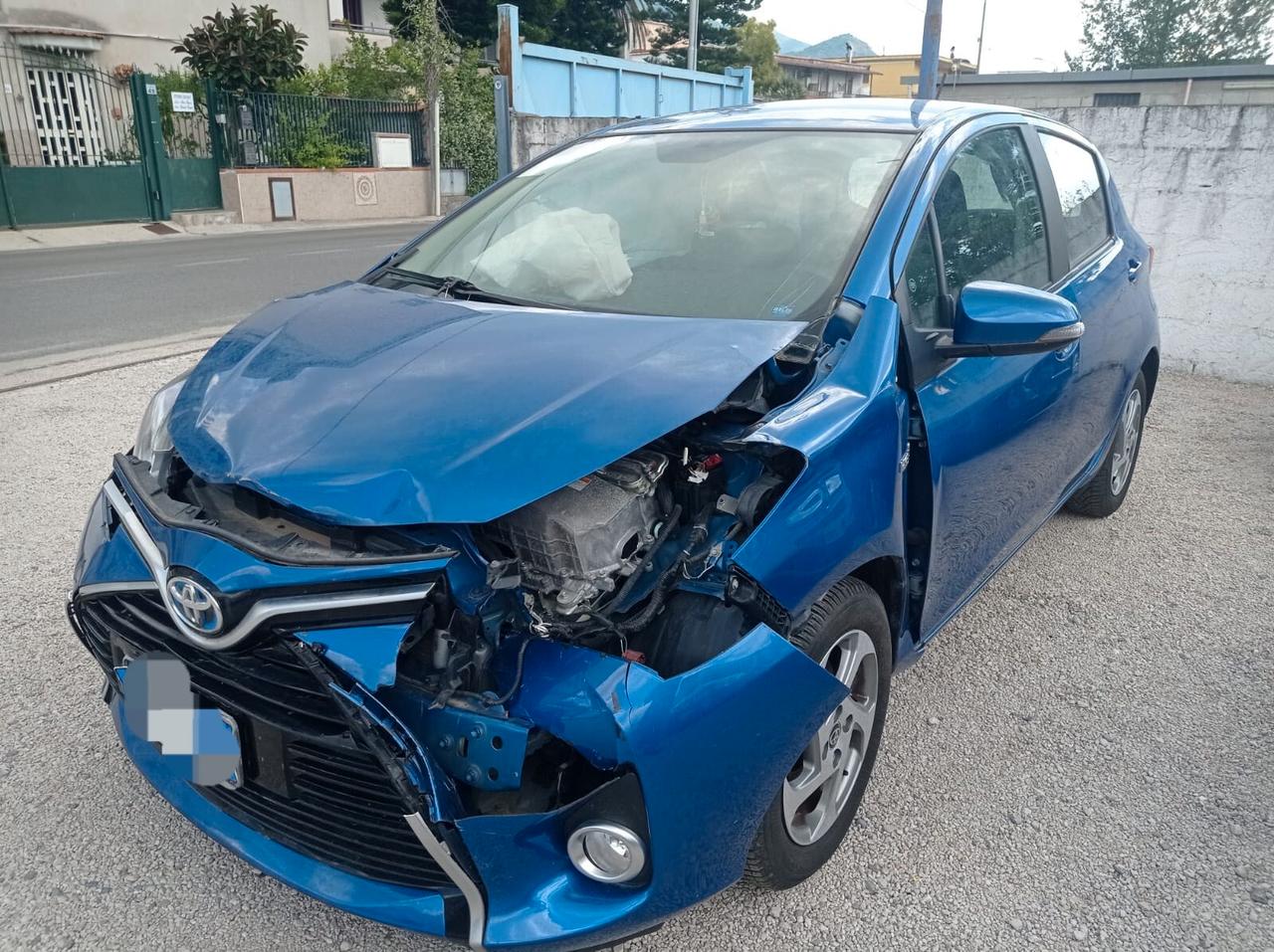 Toyota Yaris 1.5 Hybrid 5 porte Cool -2017