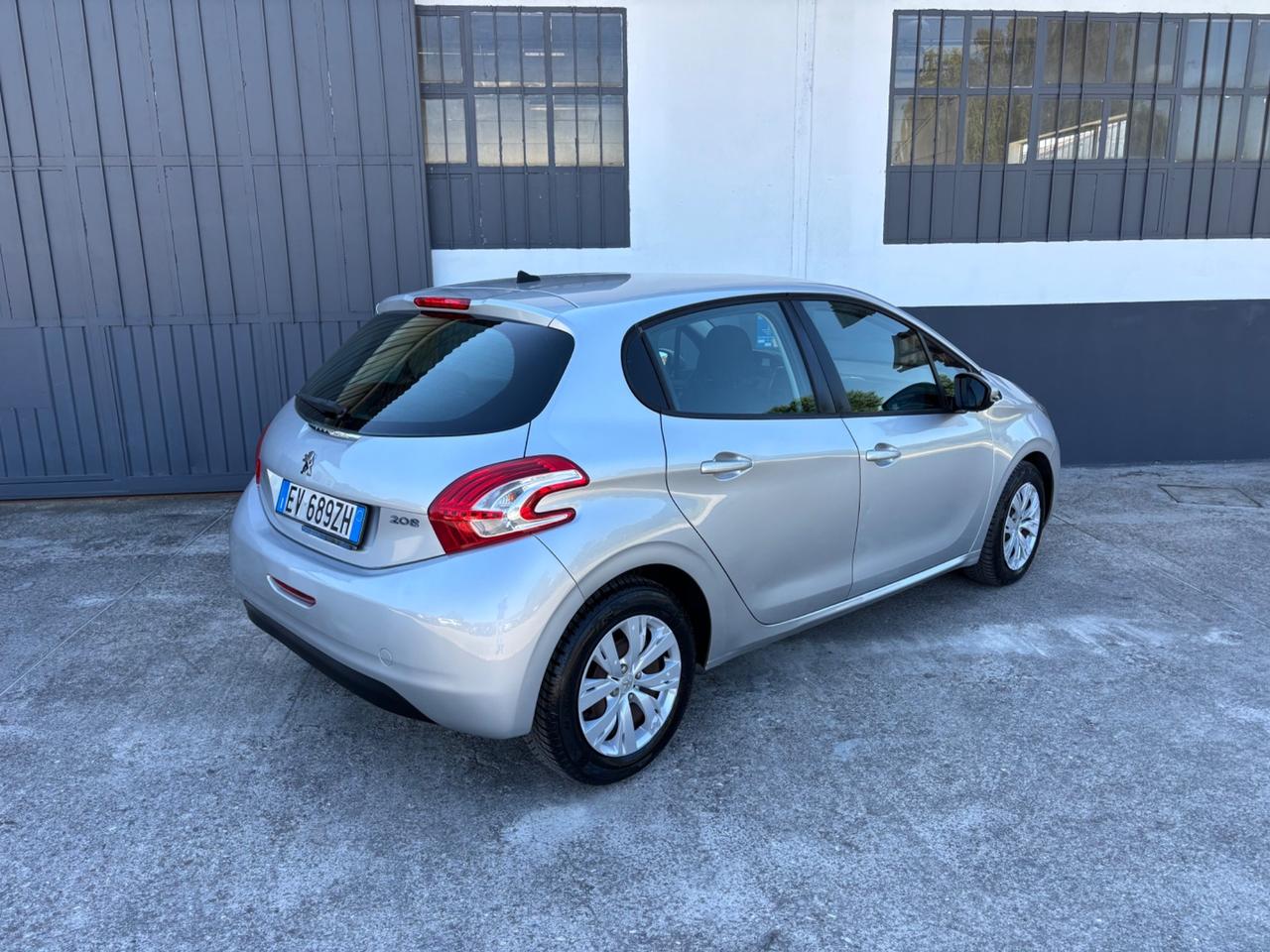 Peugeot 208 1.4 HDi. Neopatentati.Garanzia 12mesi