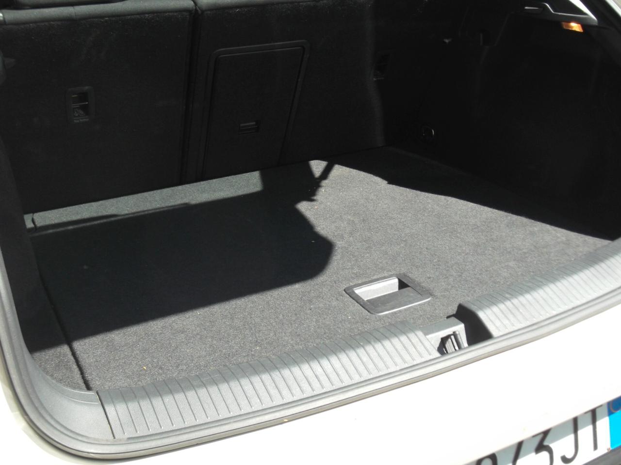 Volkswagen T-Roc 1.0 TSI Life - 03