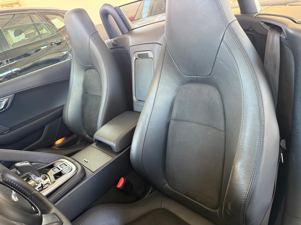 Jaguar F-Type 3.0 V6 aut. Convertibile