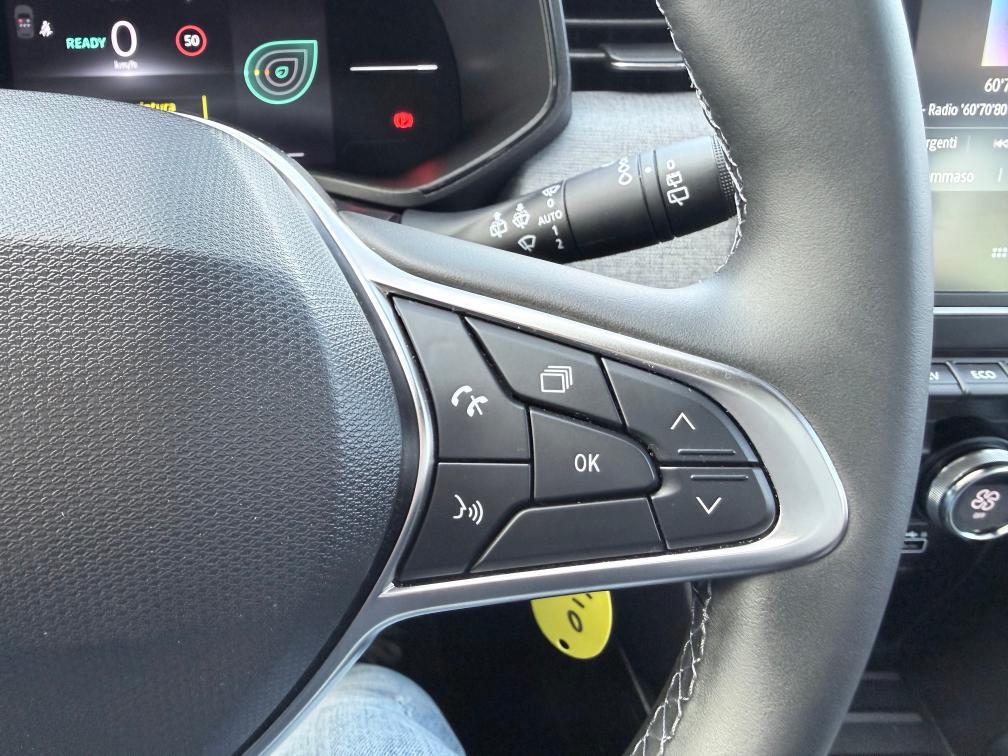 Renault Clio 1.6 E-Tech full hybrid Evolution 145cv