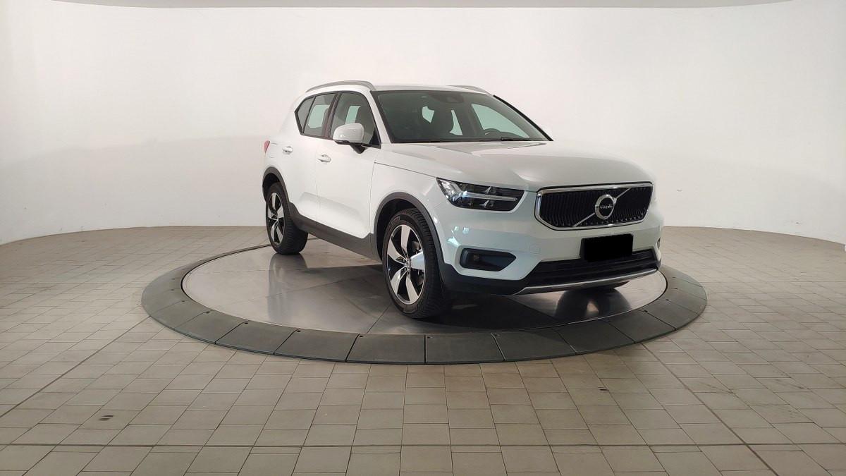 VOLVO Xc40 T3 Geartronic Momentum Pro