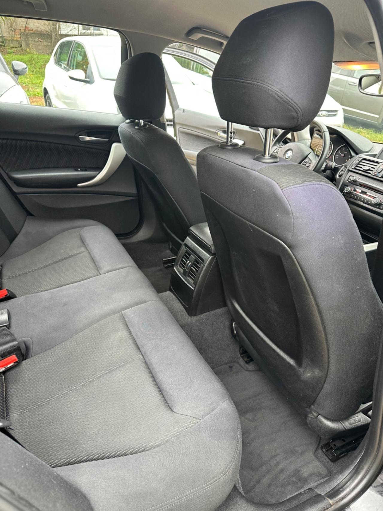 Bmw 116d 5P URBAN KMCERT AUTOMAT KMCERT GARANZKA