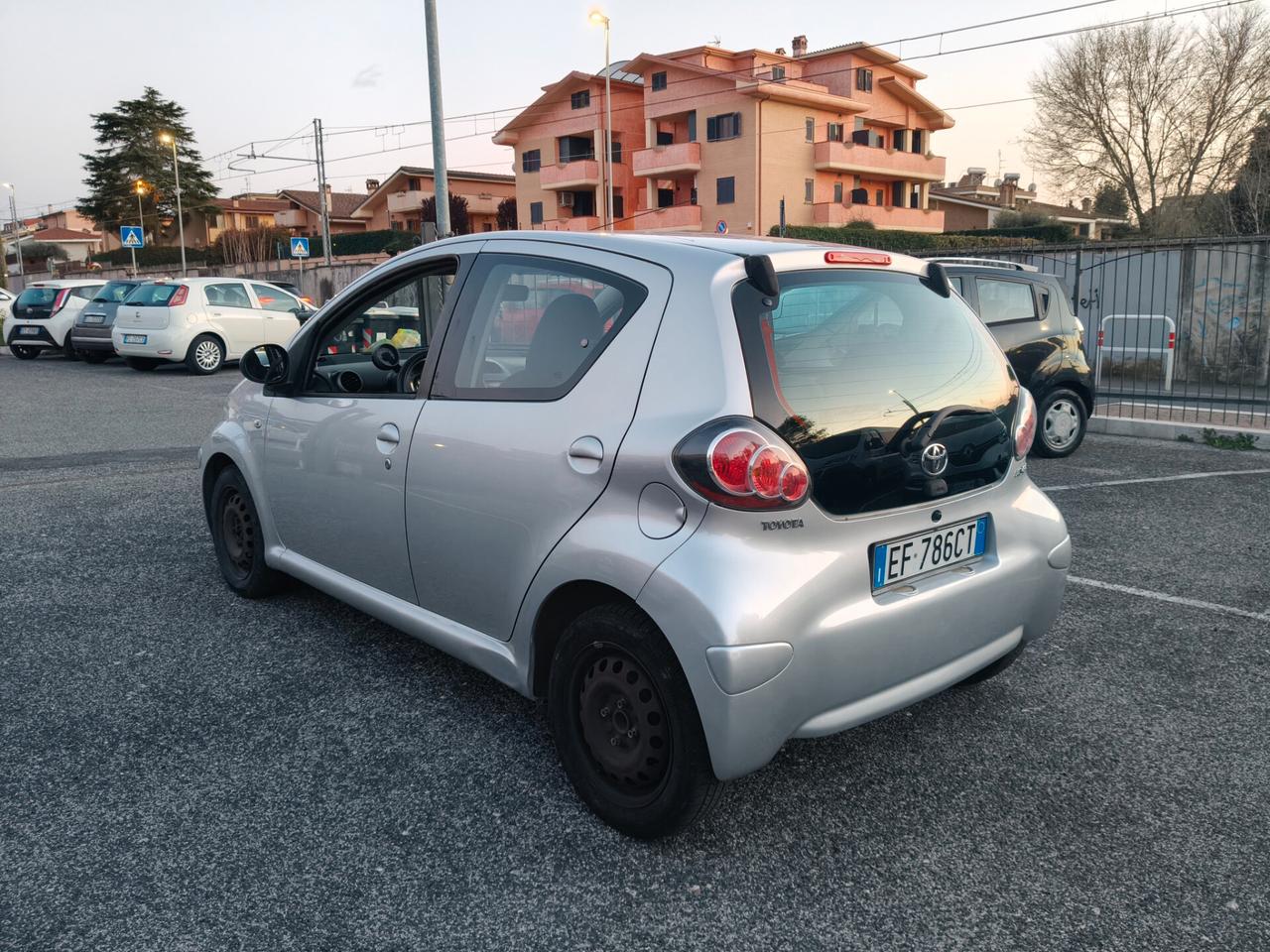 Toyota Aygo 1.0 5 porte
