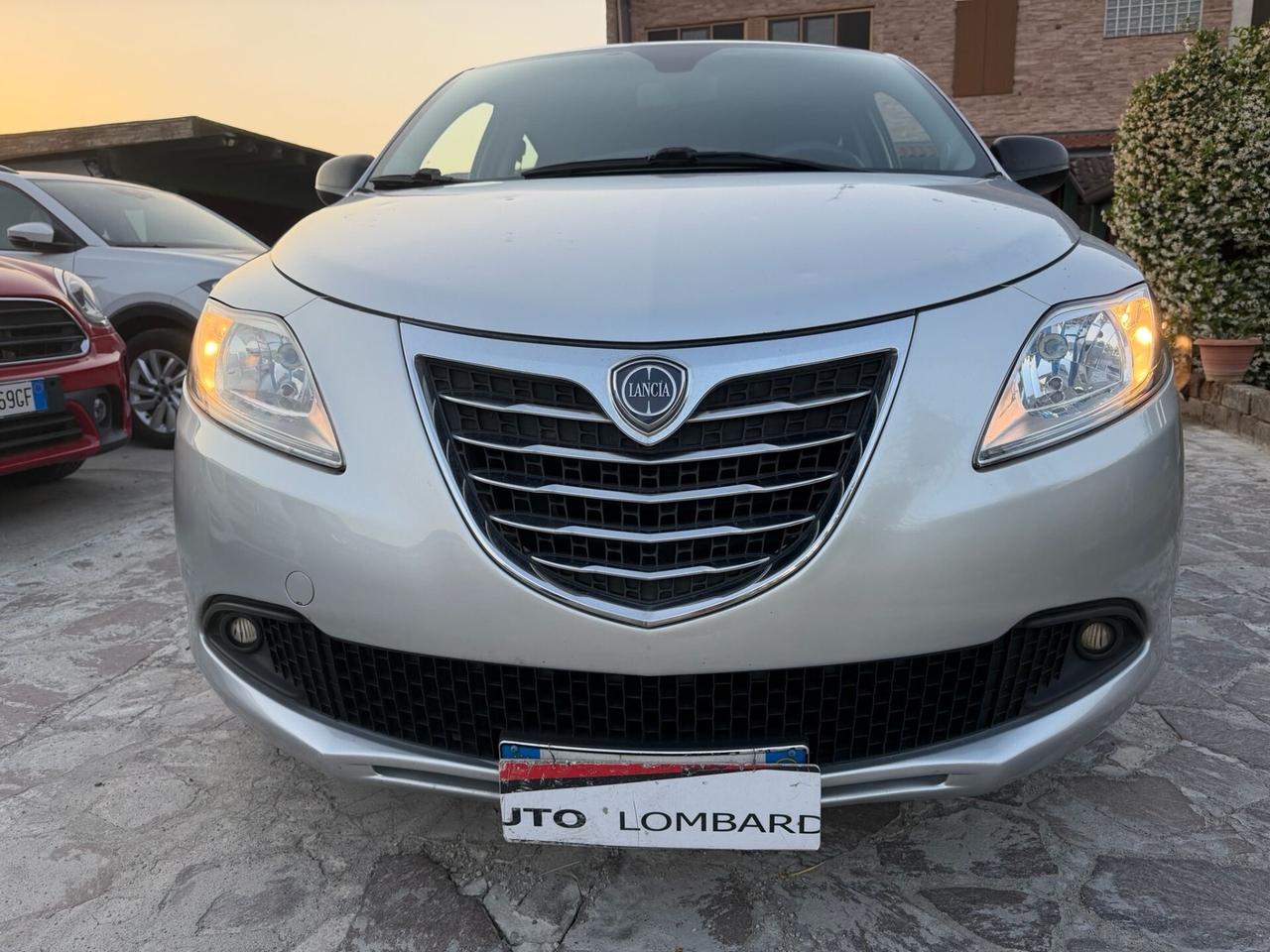 Lancia Ypsilon 1.2 69 CV 5 porte GPL Ecochic Gold neopatentati