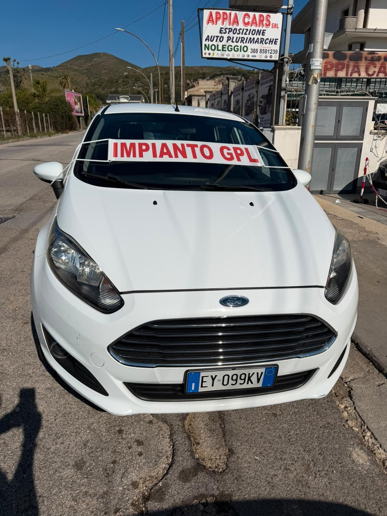 Ford Fiesta 1.4 3p. Bz.- GPL Titanium