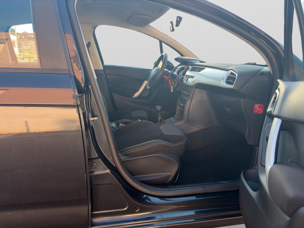 Citroen C3 1.4 HDi 70 cv - CRUISE CONTROL