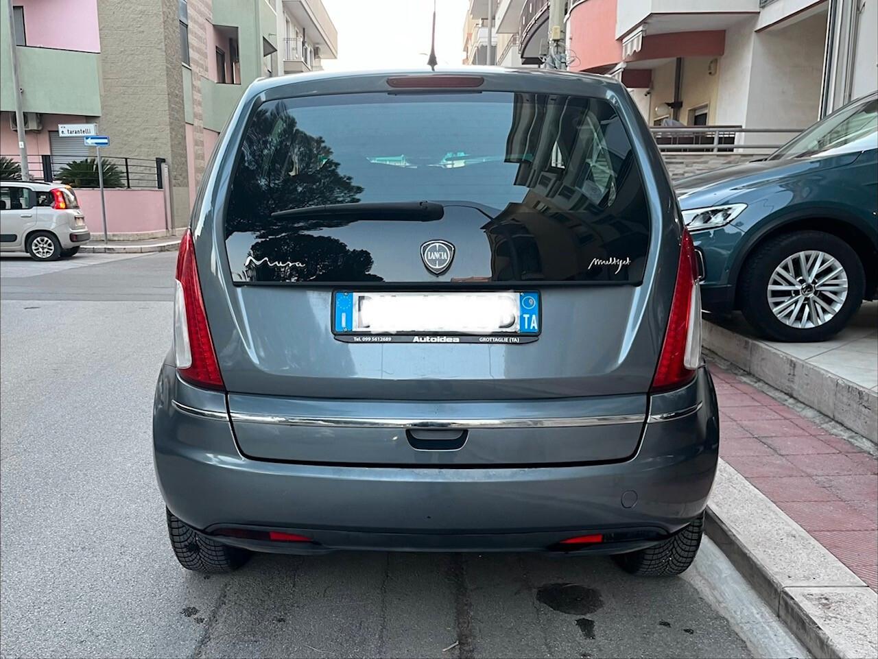 Lancia MUSA 1.3 Multijet 16V 90 CV Oro Plus